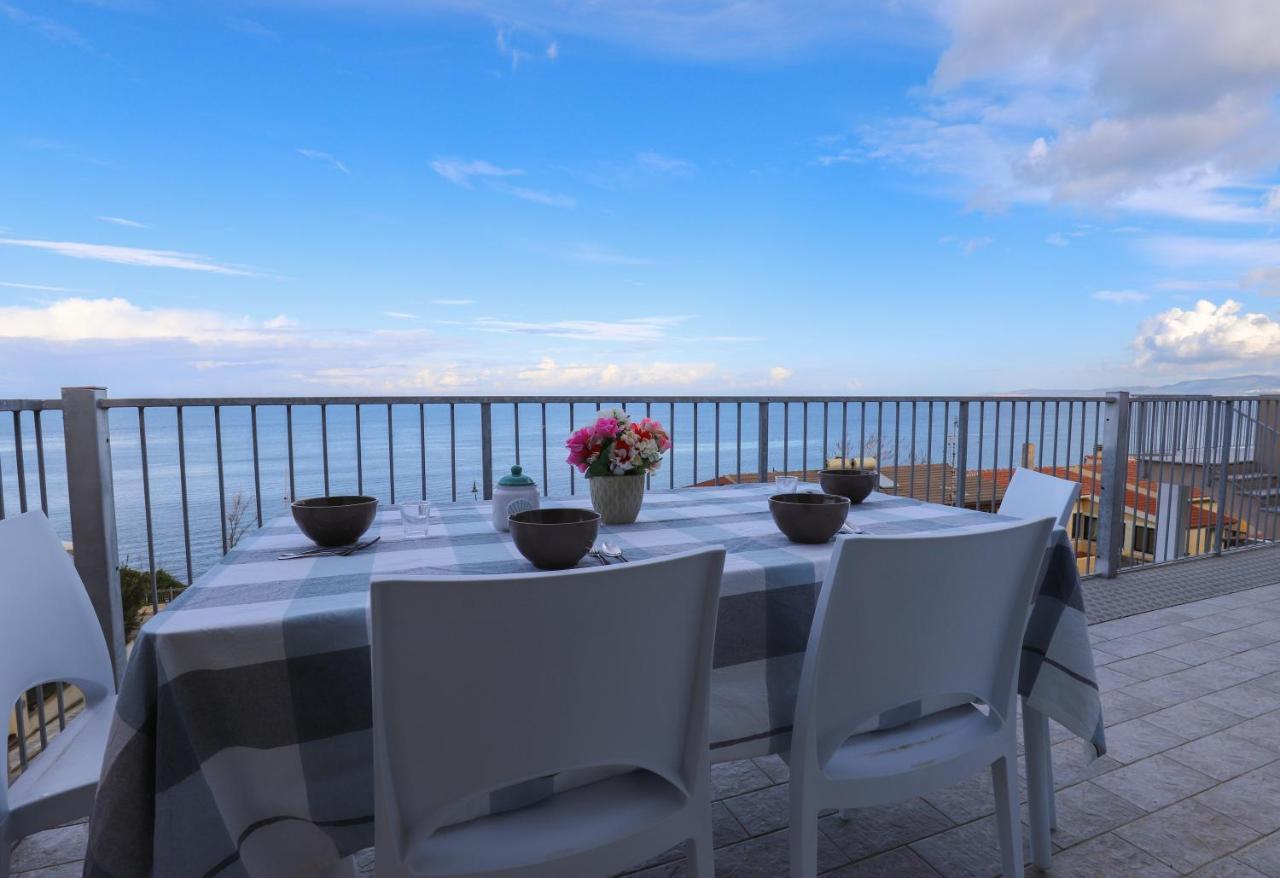 Barbara'S House - Sardinia Apartment Castelsardo Exterior photo